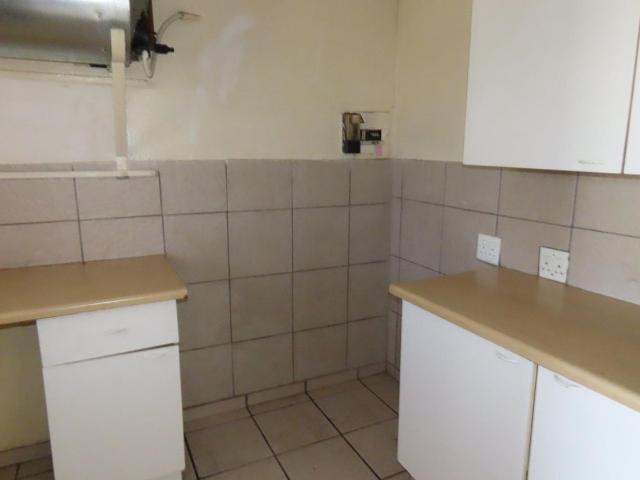 2 Bedroom flat for sale in Mindalore, Krugersdorp