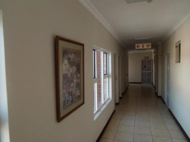 2 Bedroom flat for sale in Montana Tuine, Pretoria