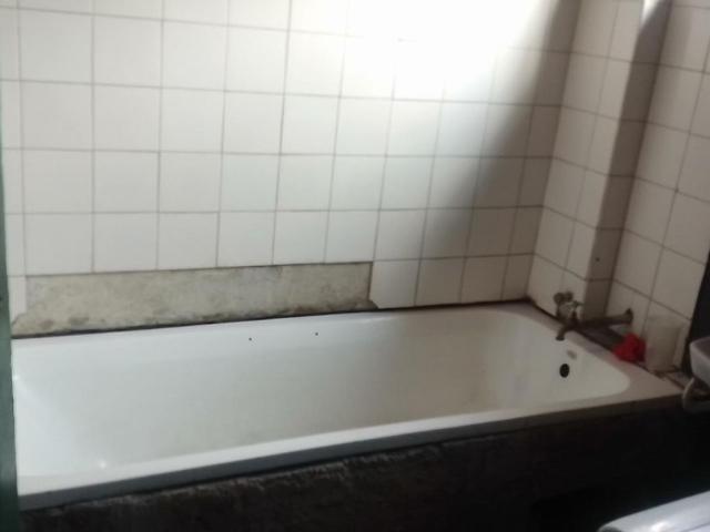 2 Bedroom Flat For Sale in Rosettenville