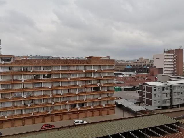 2 Bedroom flat for sale in Sunnyside, Pretoria