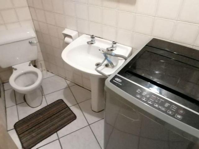 2 Bedroom flat for sale in Sunnyside, Pretoria