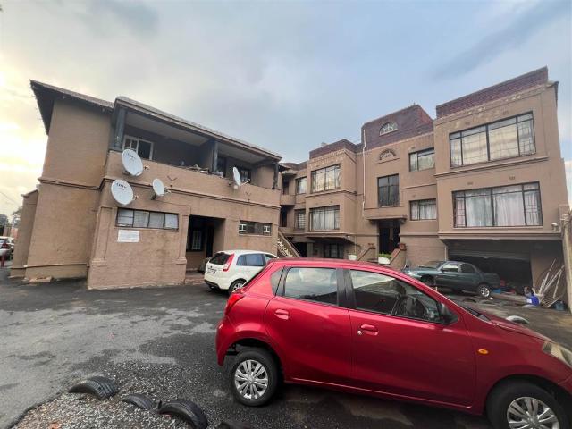 2 Bedroom Flat in Turffontein