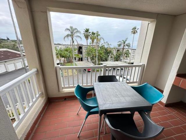 2 Bedroom Flat in Uvongo Beach