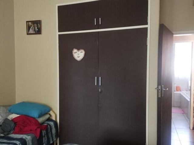 2 Bedroom Flat in Vanderbijlpark CW