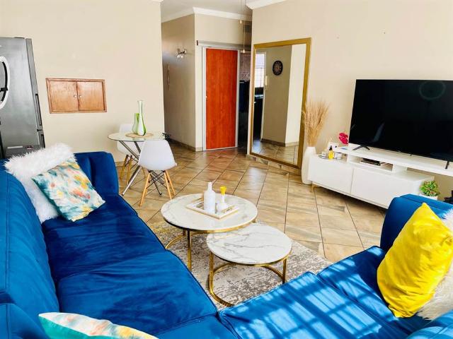 2 Bedroom Flat in Vanderbijlpark CW3
