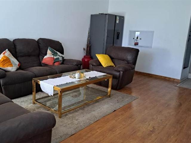 2 Bedroom Flat in Vanderbijlpark CW3