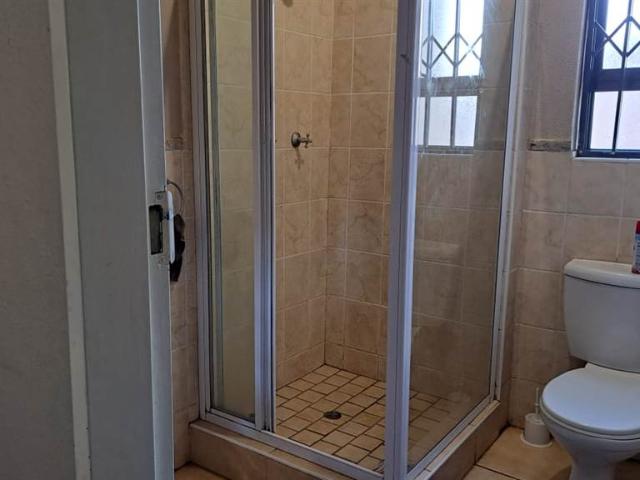 2 Bedroom Flat in Vanderbijlpark SE