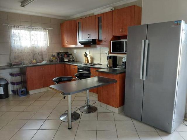 2 Bedroom Flat in Veld En Vlei