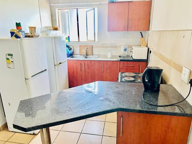 2 Bedroom Flat in Veld En Vlei