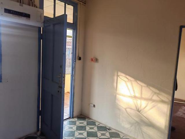 2 Bedroom Flat in Verulam Central