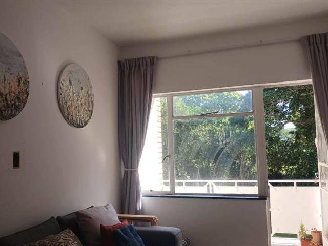 2 Bedroom Flat in Walmer