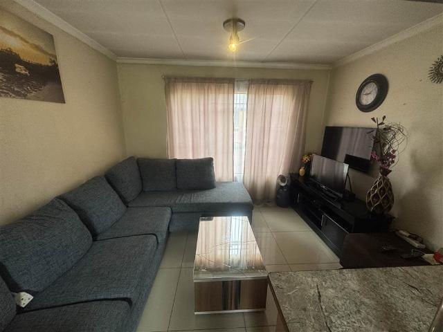2 Bedroom Flat in Albemarle