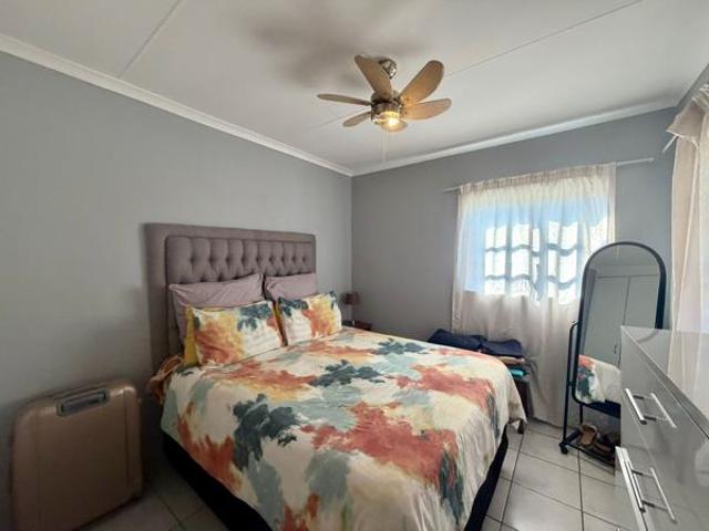 2 Bedroom Flat in Arboretum