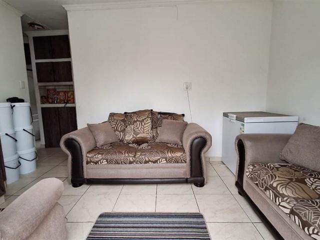 2 Bedroom Flat in Buffelsdale