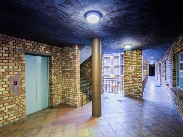 2 Bedroom Flat in Capital Park