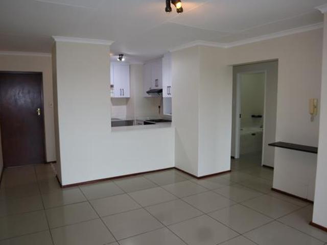 2 Bedroom Flat in Caversham Glen