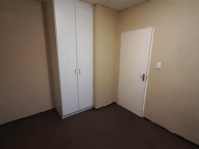 2 Bedroom Flat in Comet