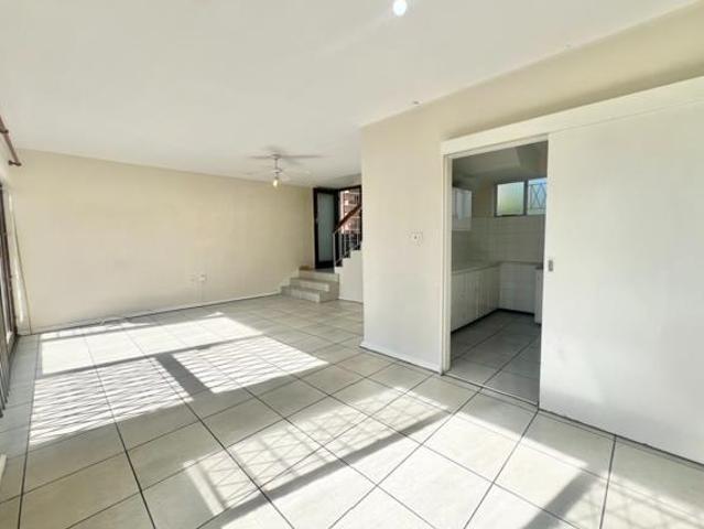 2 Bedroom Flat in Clarendon