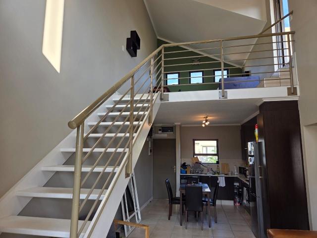 2 Bedroom Flat in Douglasdale