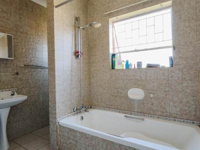 2 Bedroom Flat in Dunnottar