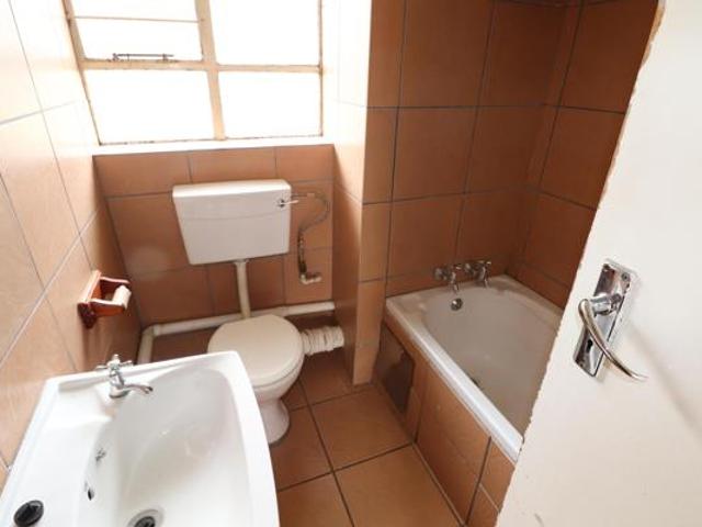 2 Bedroom Flat in Edleen