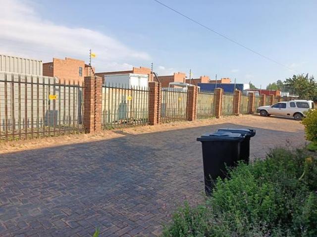2 Bedroom Flat in Elandspark