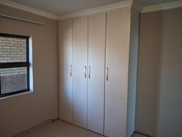 2 Bedroom Flat in Estcourt