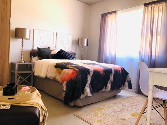 2 Bedroom Flat in Erasmuskloof