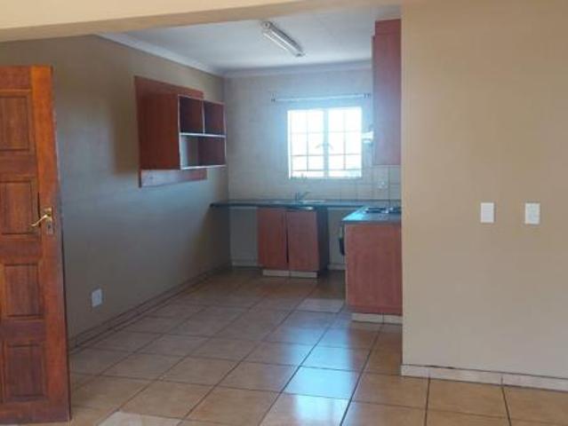 2 Bedroom Flat in Evander