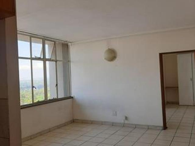2 Bedroom Flat in Ferndale