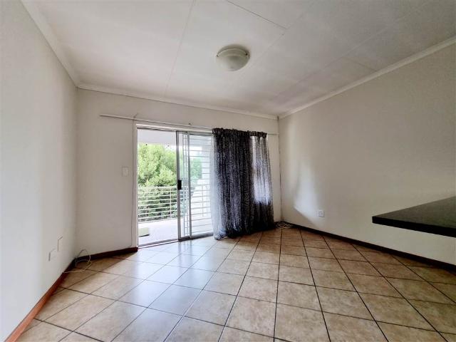 2 Bedroom Flat in Florida Glen