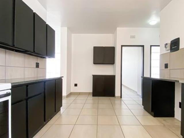 2 Bedroom Flat in Florida Park