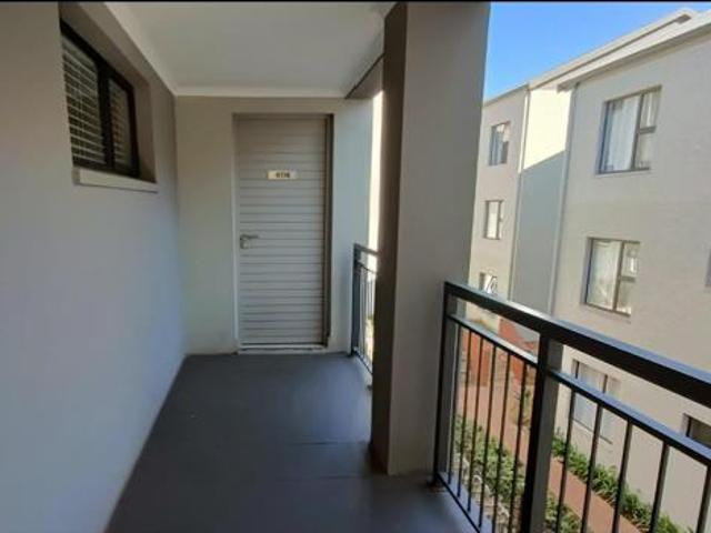 2 Bedroom Flat in Hayfields