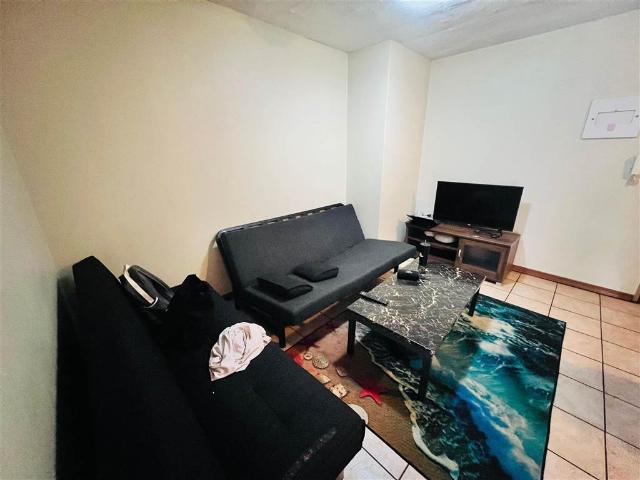 2 Bedroom Flat in Hillcrest