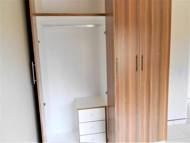 2 Bedroom Flat in Howick Central
