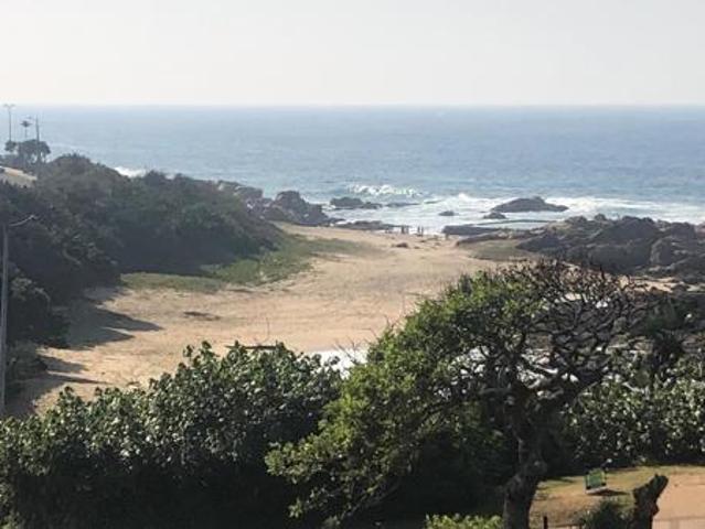 2 Bedroom Flat in Lawrence Rocks