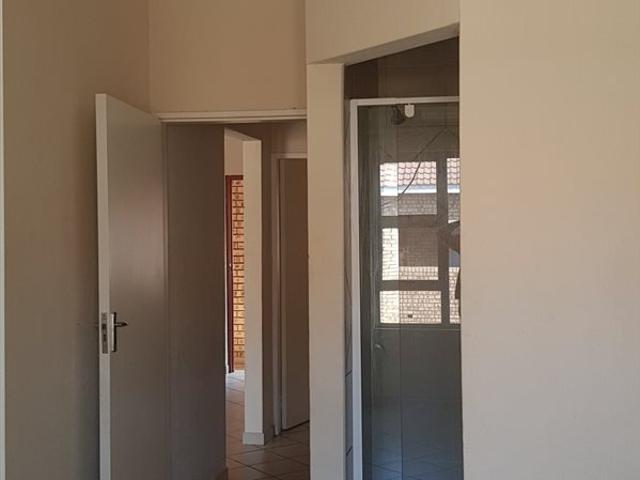 2 Bedroom Flat in Lephalale Ellisras