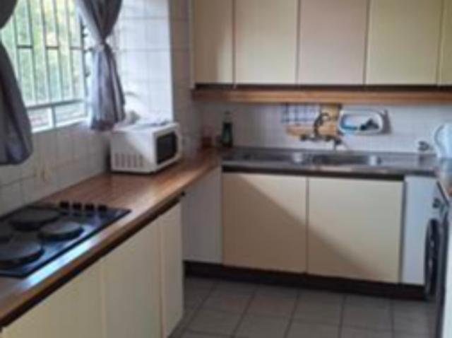 2 Bedroom Flat in Lynnwood Glen