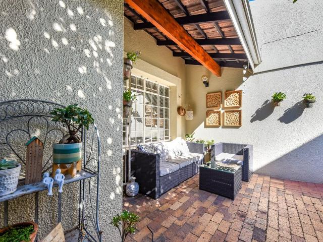 2 Bedroom Flat in Magaliessig