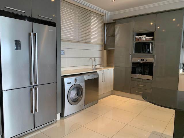 2 Bedroom Flat in North Beach