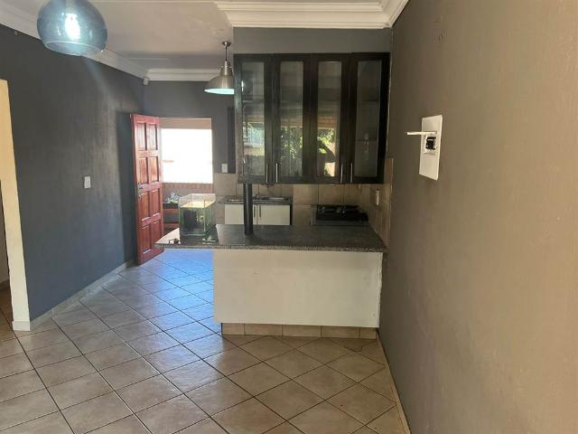 2 Bedroom Flat in Onverwacht