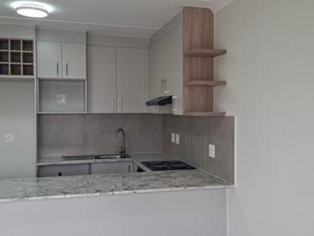 2 Bedroom Flat in Paarl South