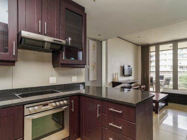 2 Bedroom Flat in Point Waterfront