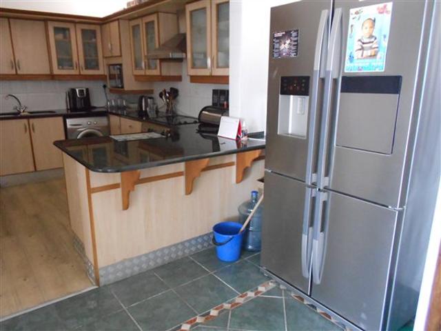 2 Bedroom Flat in Quigney