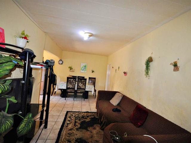 2 Bedroom Flat in Randgate