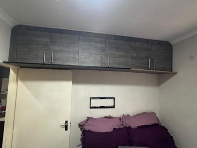 2 Bedroom Flat in Randfontein Central