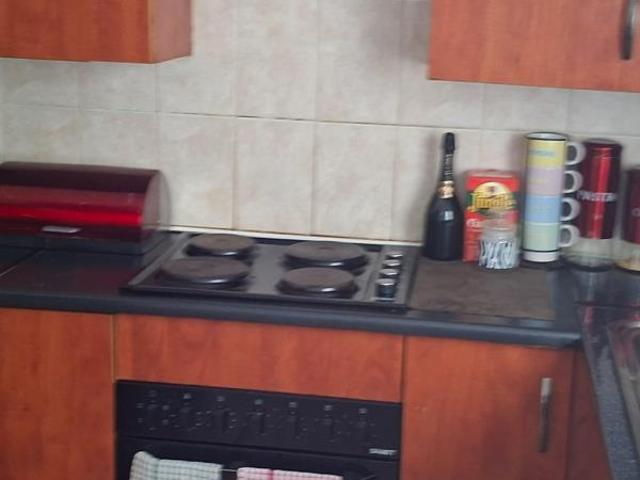 2 Bedroom Flat in Reyno Ridge