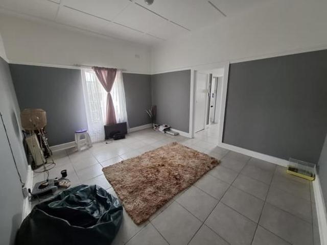 2 Bedroom Flat in Richmond Hill