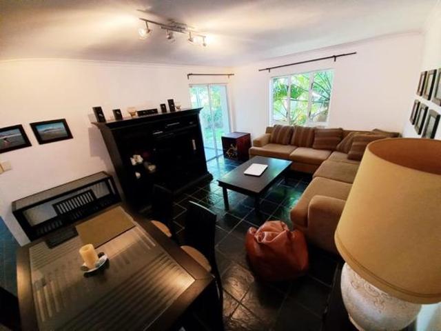 2 Bedroom Flat in Royal Ascot