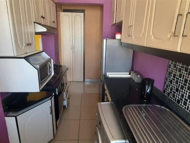 2 Bedroom Flat in South Beach